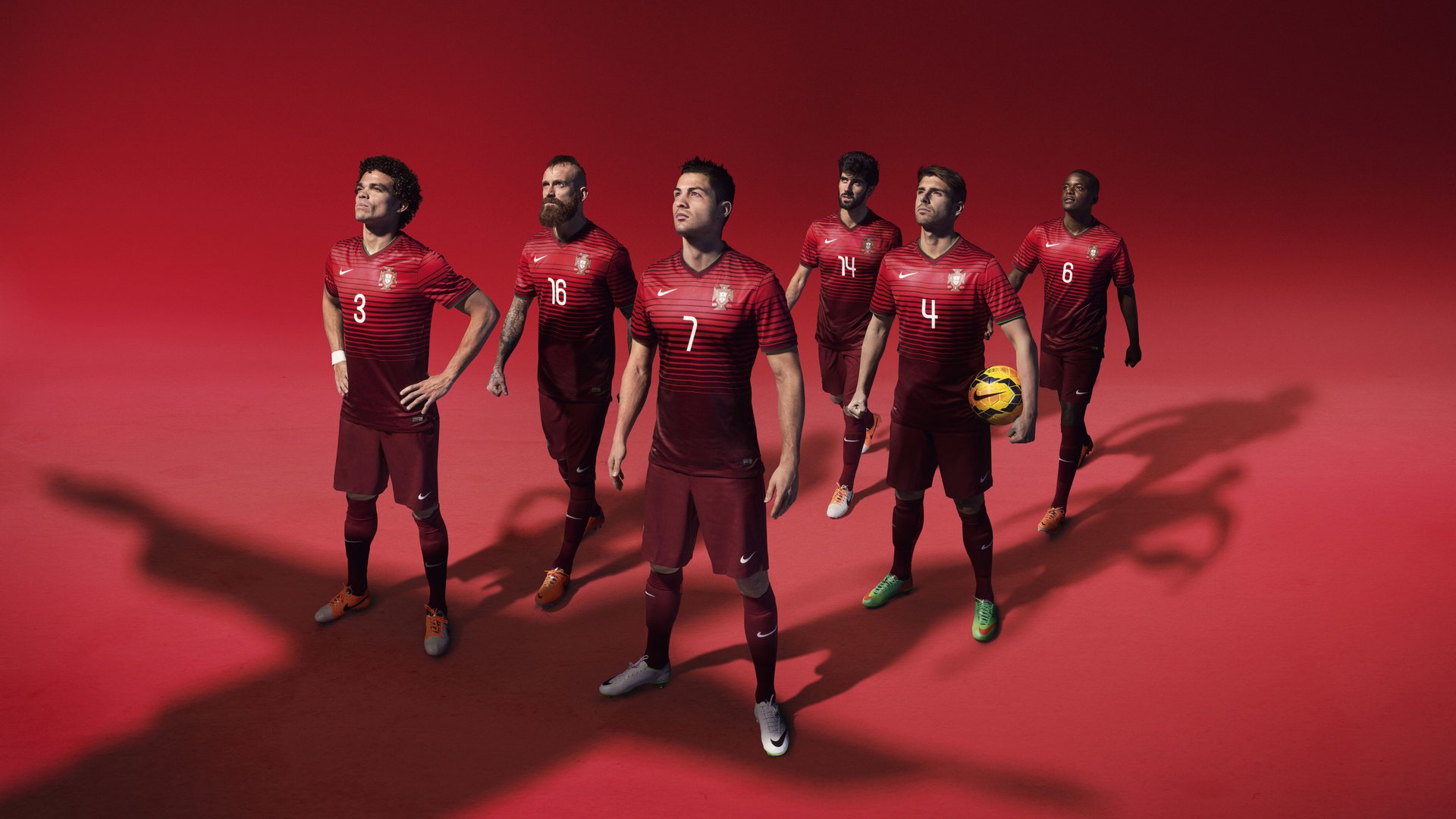 Kaiyun APP-塞内加尔队中场贝尔特拉在巴黎奥运会上展现出强大的进攻组织能力