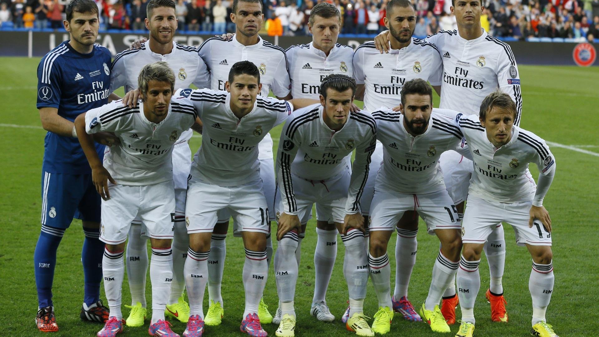 足球赛事热火朝天,球队实力对话激烈,足球热身赛赛程